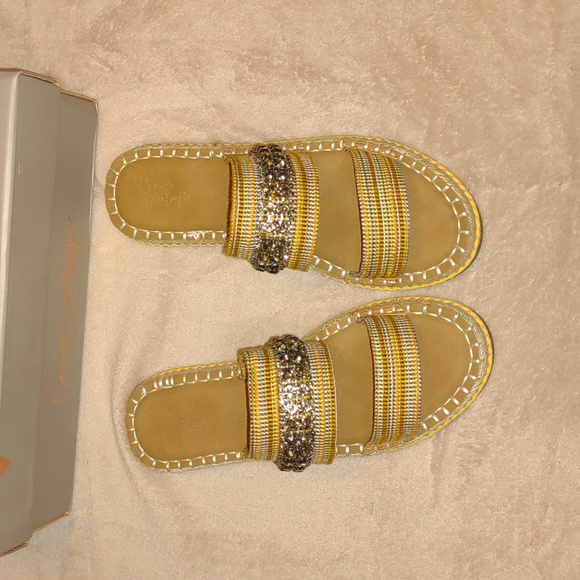 ๐ฃCROWN VINTAGE ๐ซMiyan Espadrilles Sandals in Merigold/Quicksand footwear - Picture 10 of 15